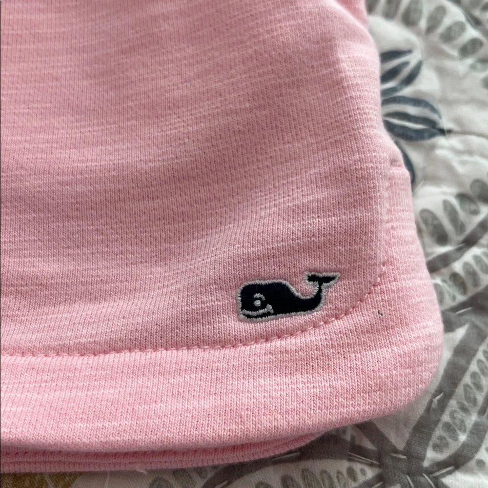 NWOT Vineyard Vines pink shorts, size M. - Picture 5 of 11